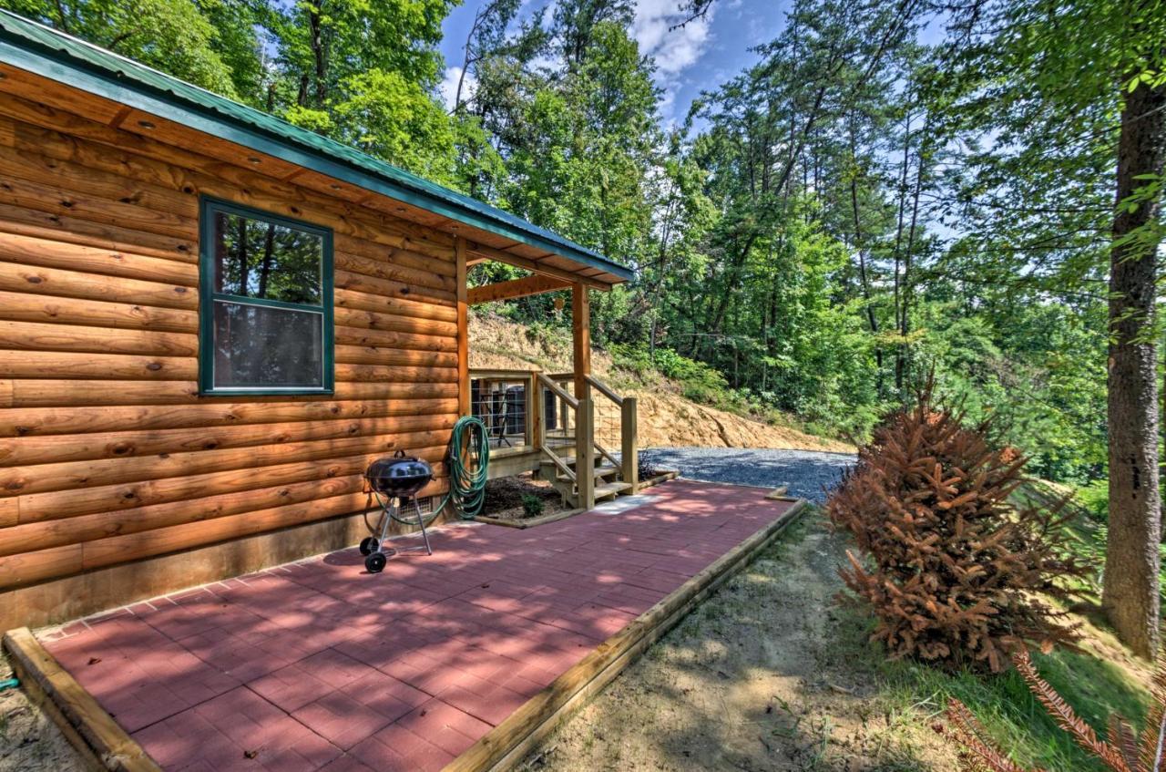 Bryson City Studio With Hot Tub - Near Nantahala! Екстер'єр фото