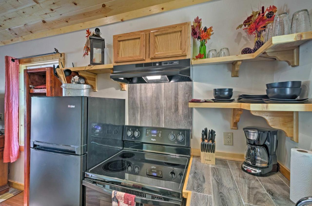 Bryson City Studio With Hot Tub - Near Nantahala! Екстер'єр фото